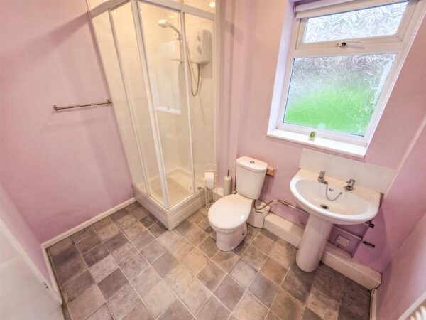 Howe Crescent, Corby