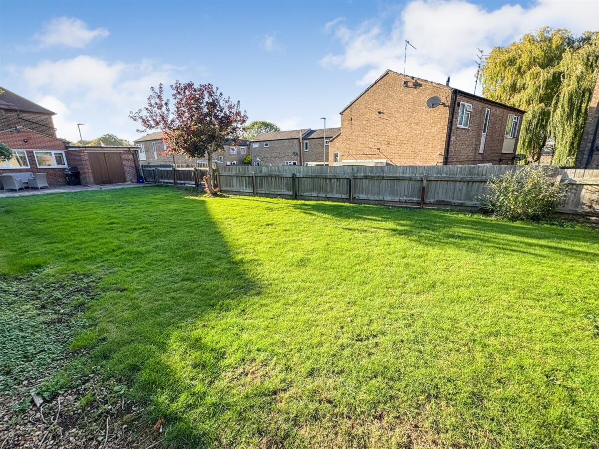 Stocks Lane, Corby