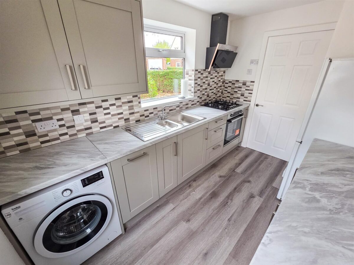 Westfields Road, Corby