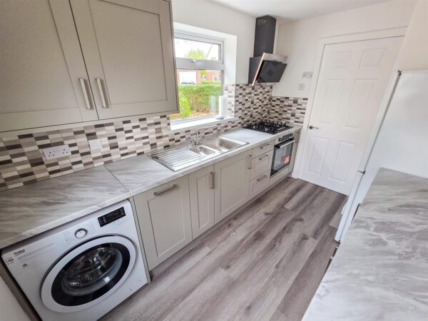 Westfields Road, Corby