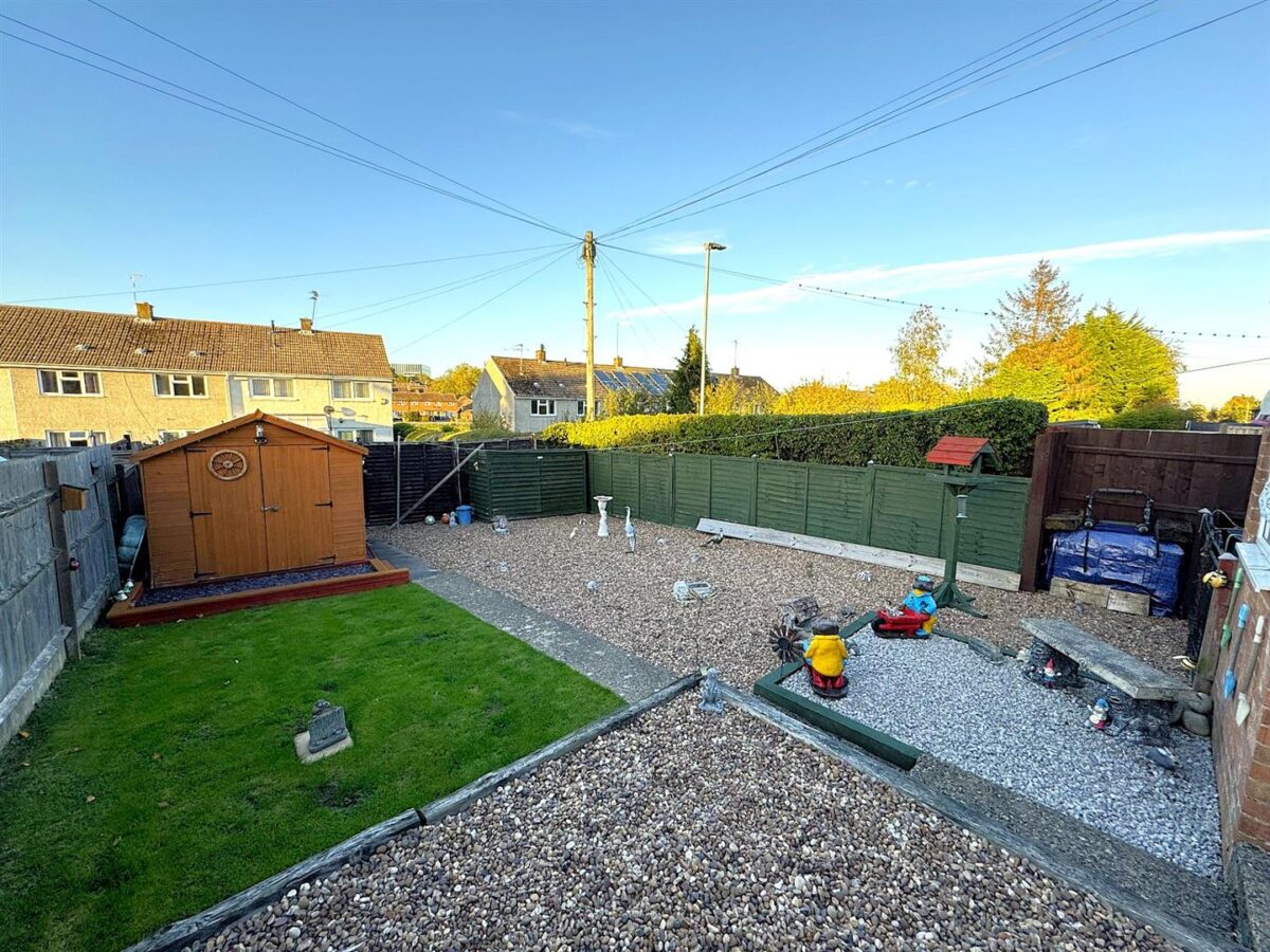Blake Road, Corby