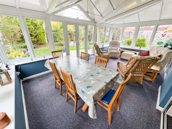 Kingsbrook, Corby