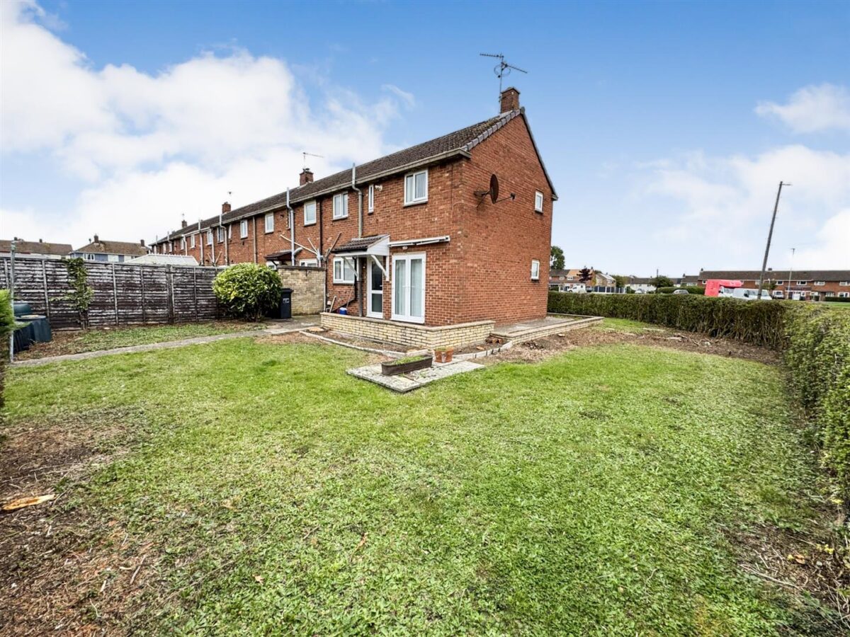 Cransley Gardens, Corby
