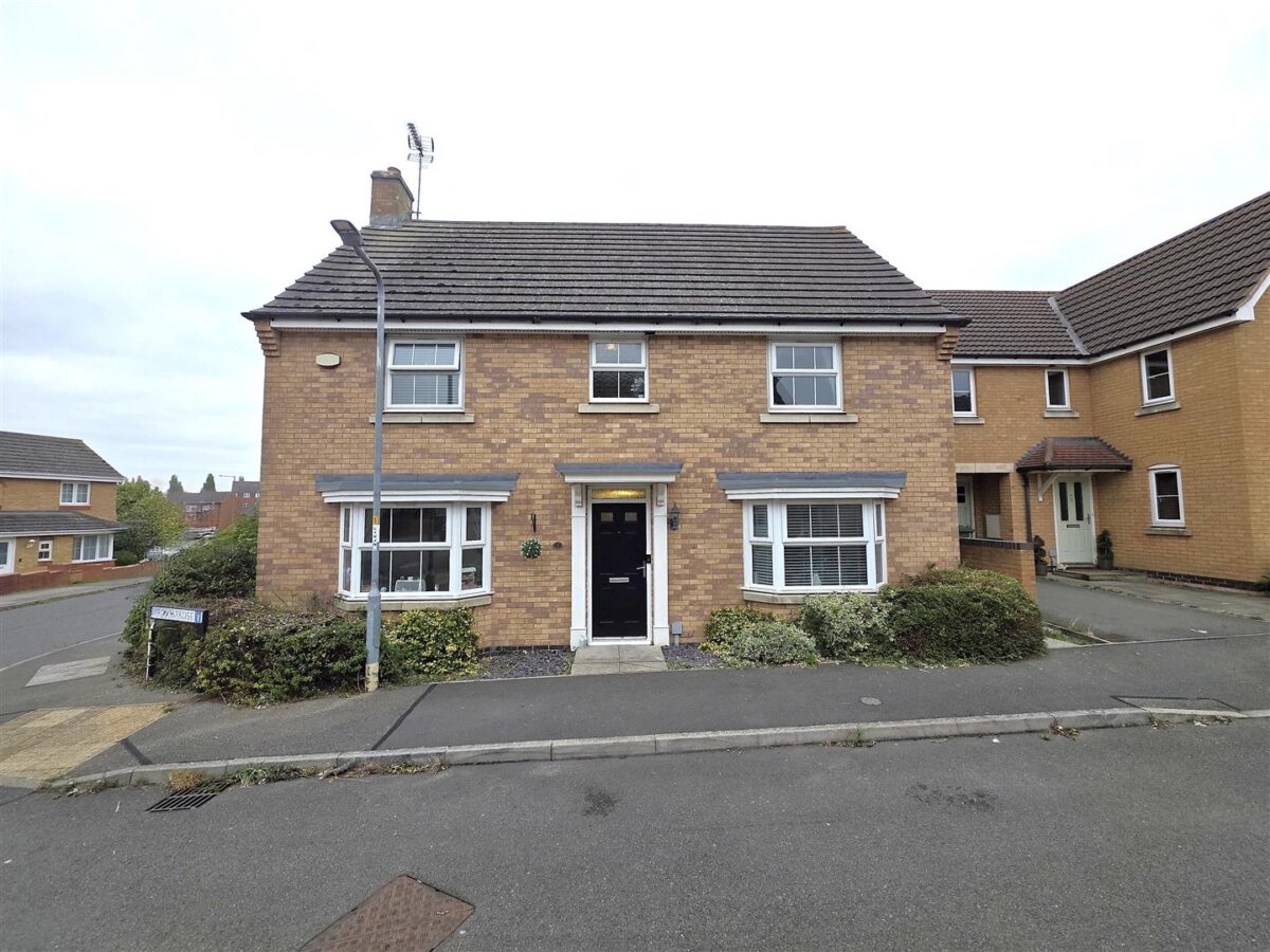 Kelso Close, Corby