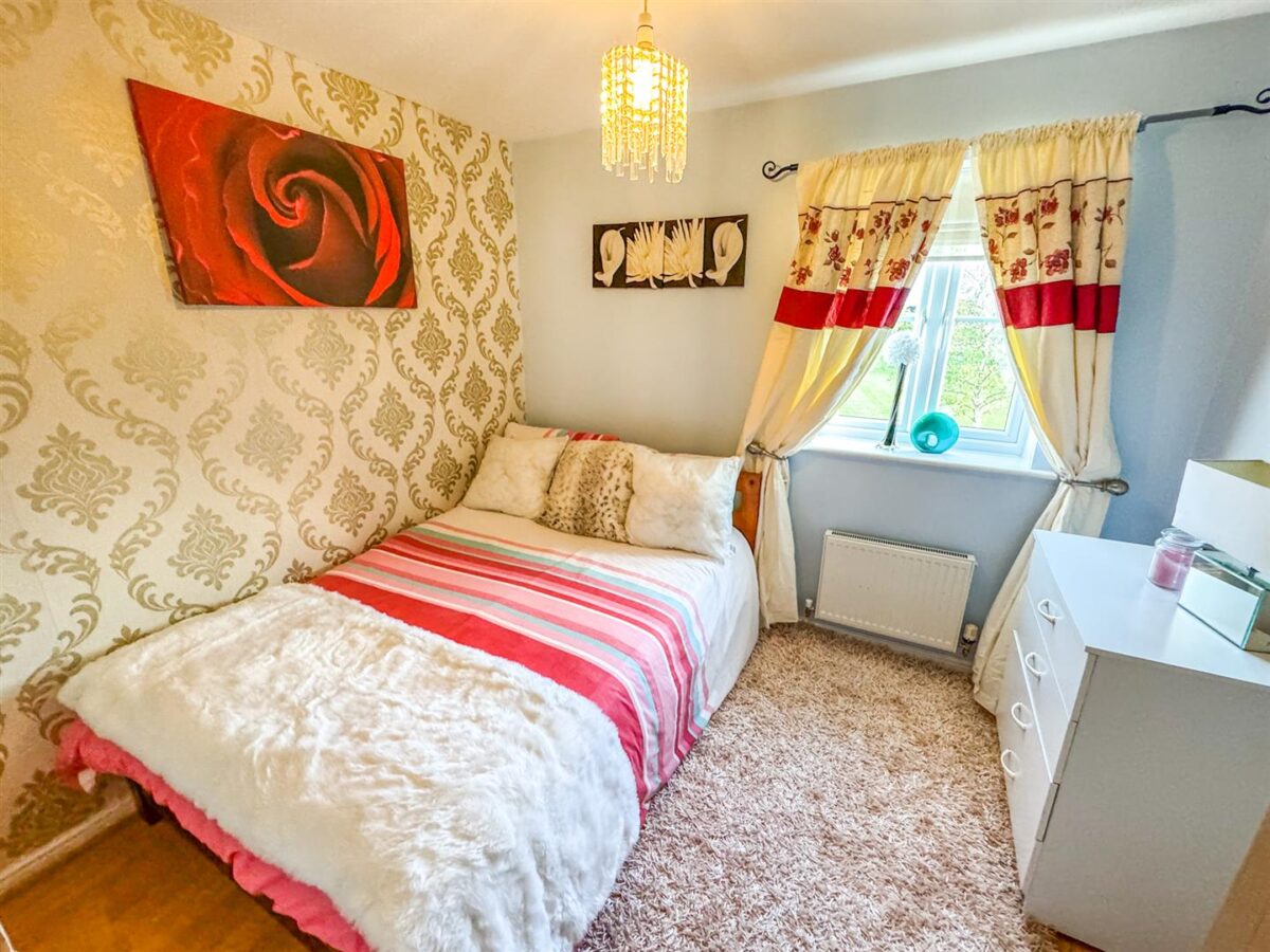 Chequers Close, Corby