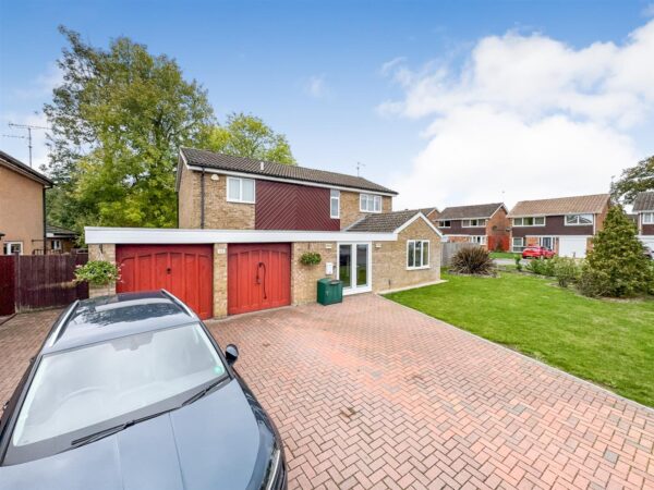 Kingsbrook, Corby