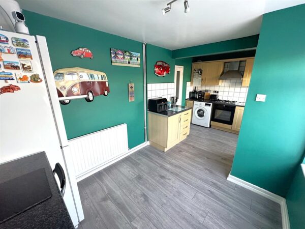 Blake Road, Corby