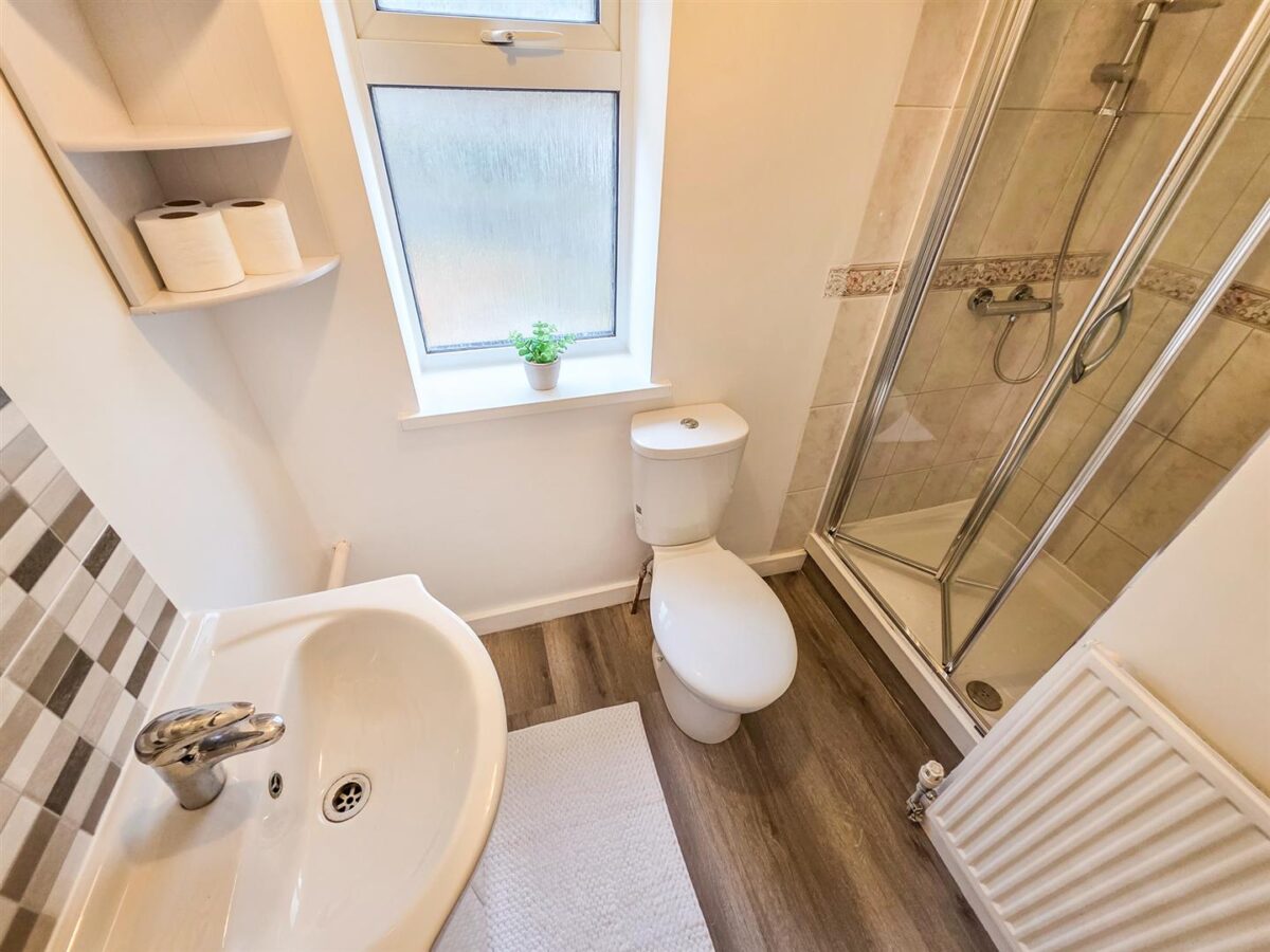 Westfields Road, Corby