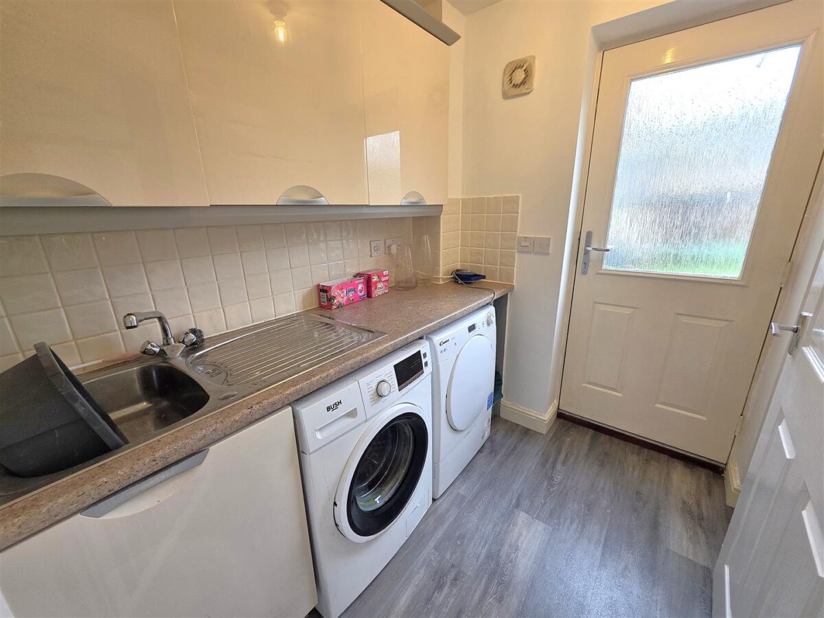 Kelso Close, Corby