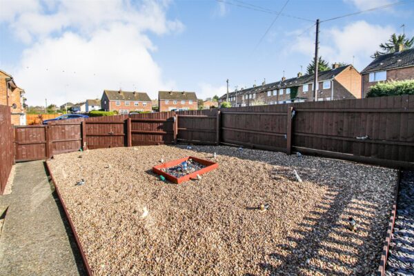 Blake Road, Corby