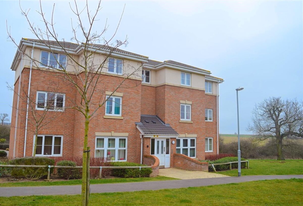 Fontwell Crescent, Corby