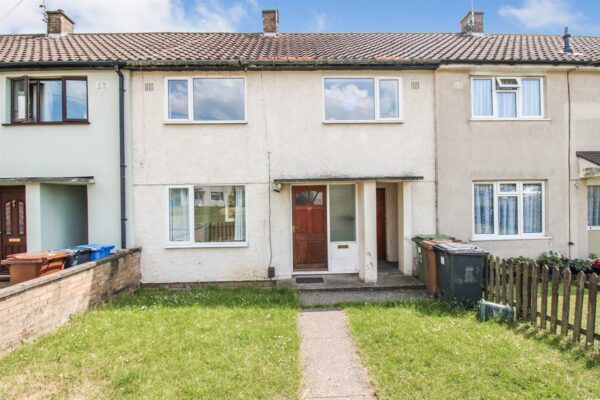 Cameron Court, Corby