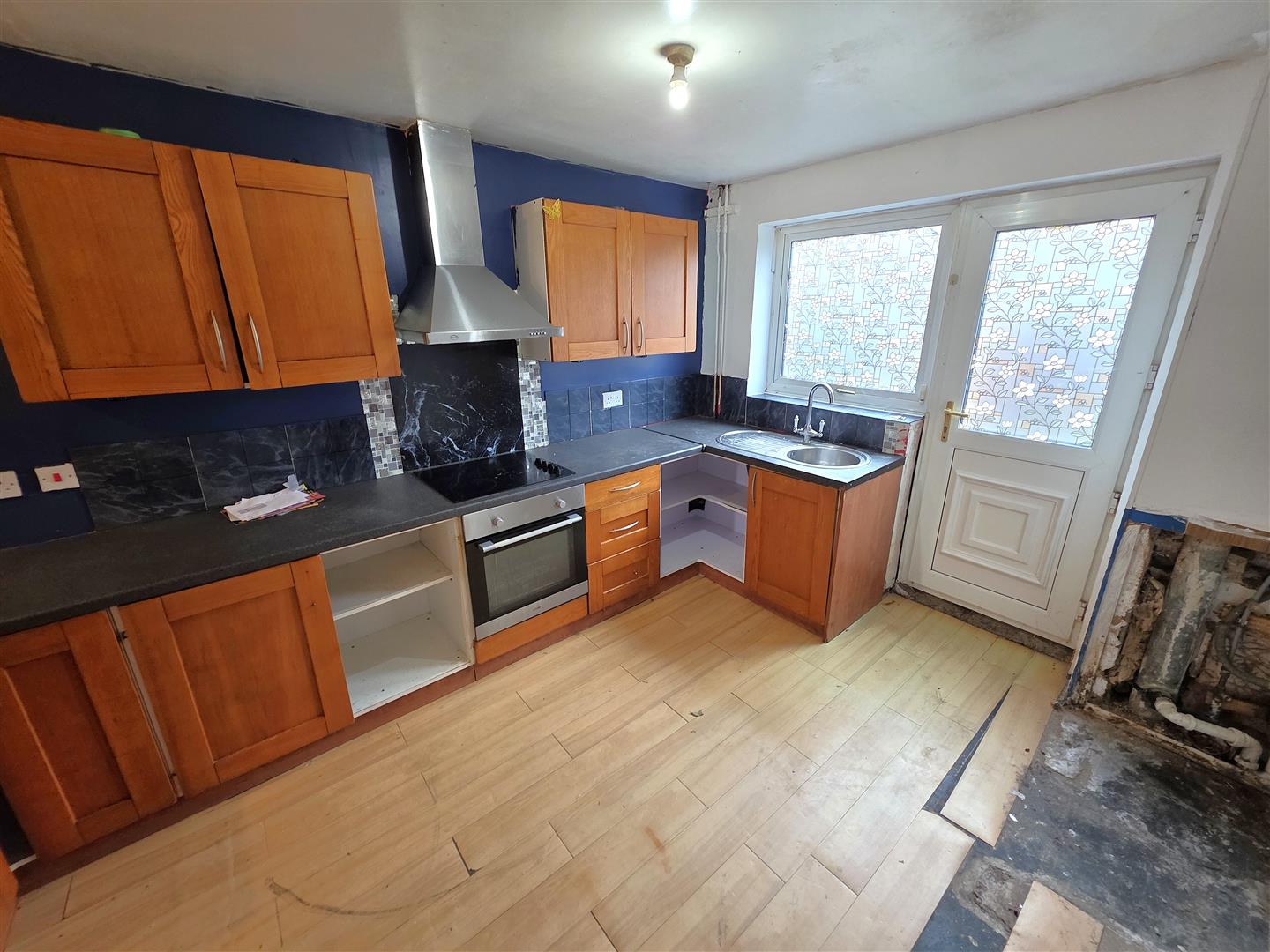 Glastonbury Road, Corby