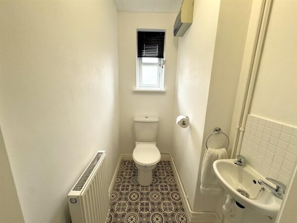 Flatford Close, Corby