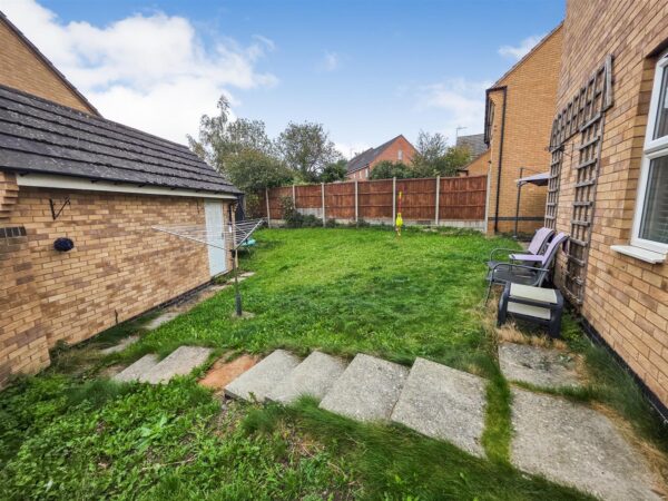 Kelso Close, Corby