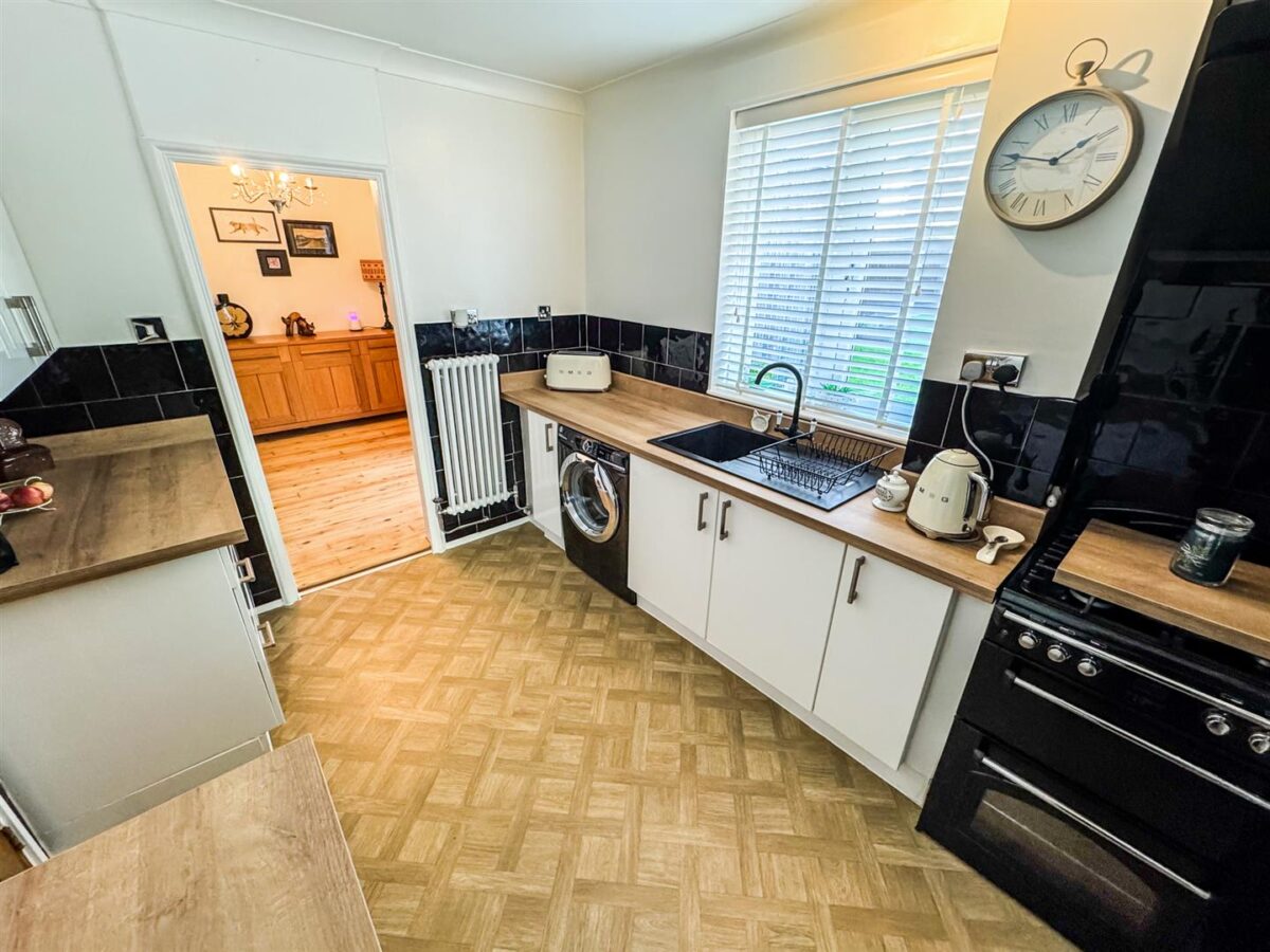 Welland Vale Close, Corby