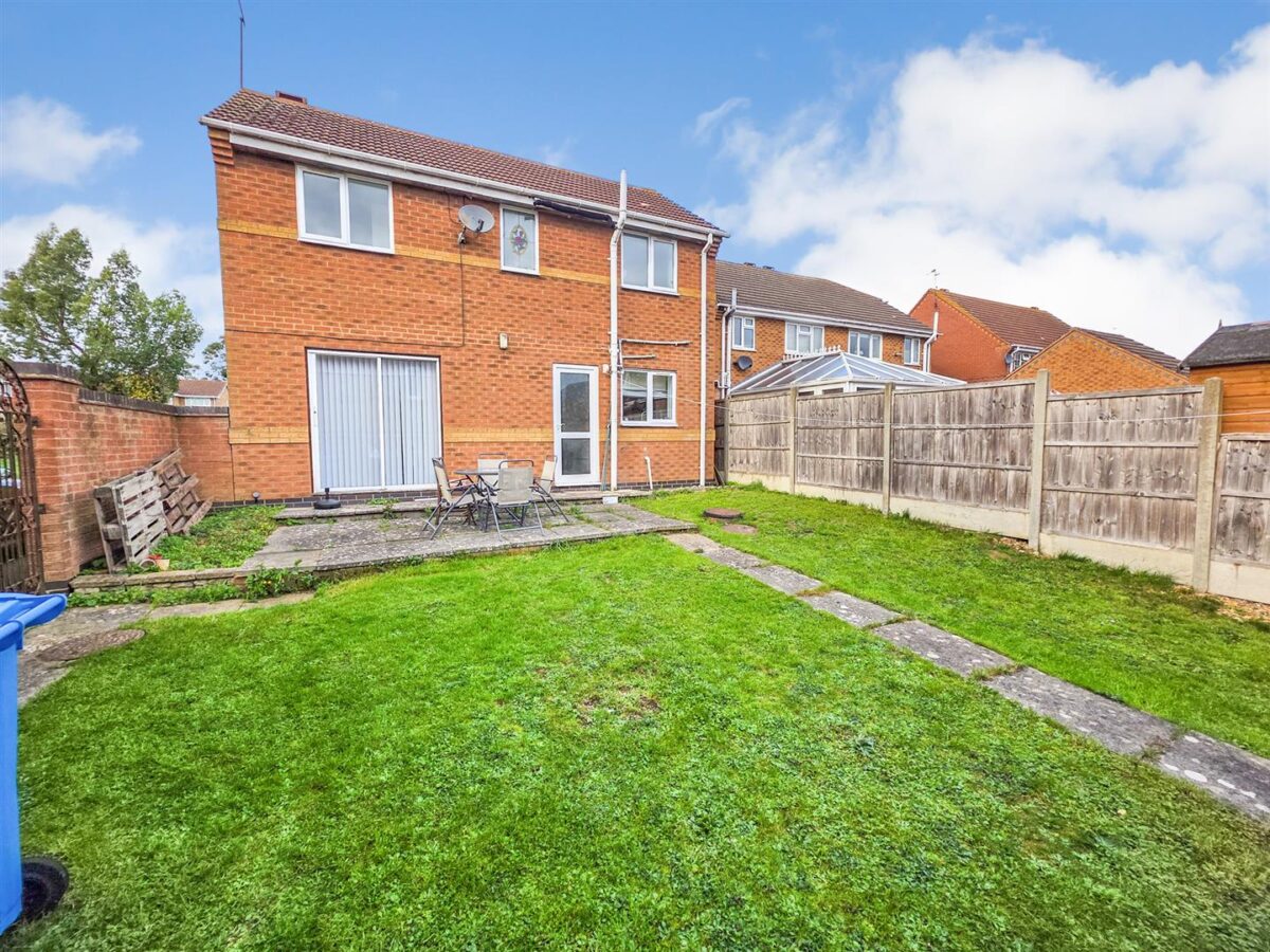 Charnwood Road, Corby