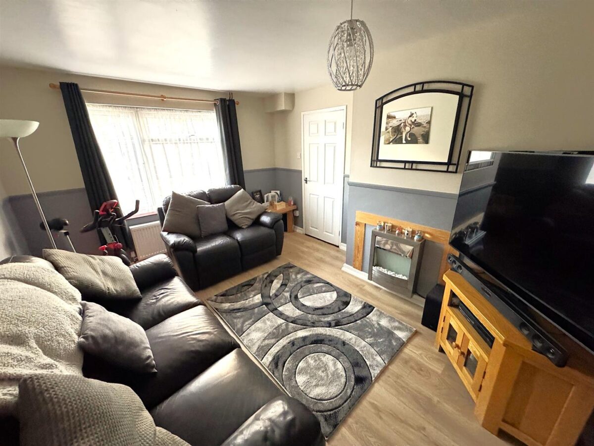 Blake Road, Corby