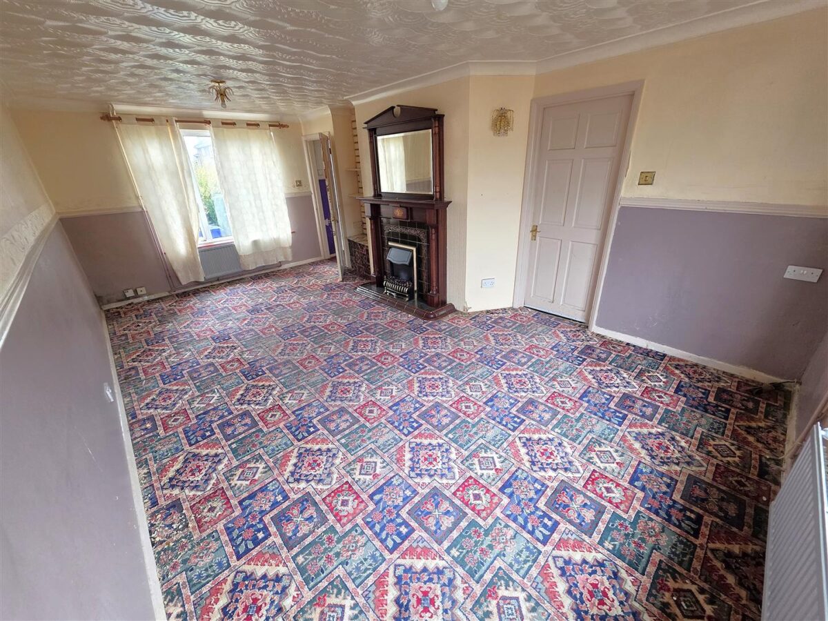 Glastonbury Road, Corby