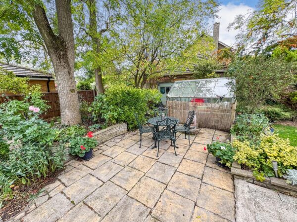 Kingsbrook, Corby