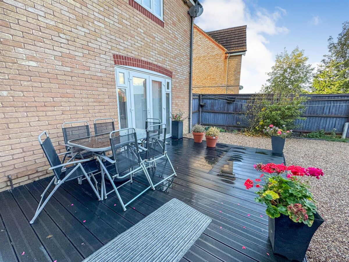 Chequers Close, Corby