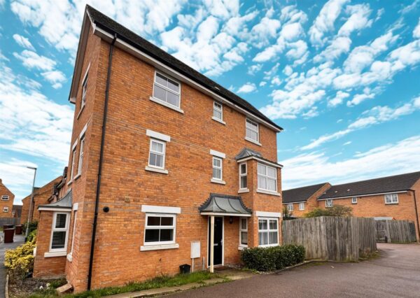 Arden Close, Corby