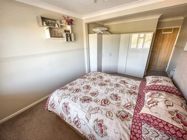 Chestnut Avenue, Corby