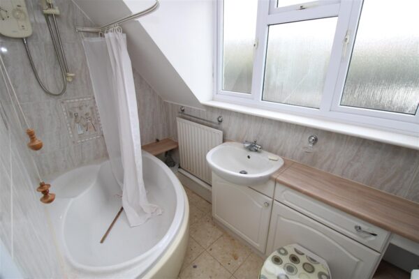 Upperfield Grove, Corby