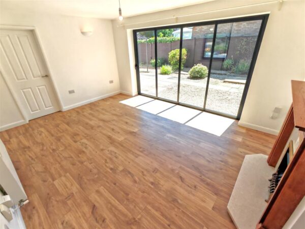 Coldermeadow Avenue, Corby