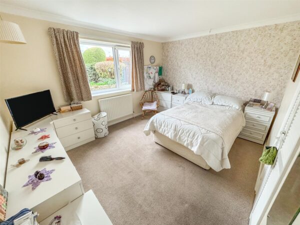 Home Farm Road, Stanion, Kettering