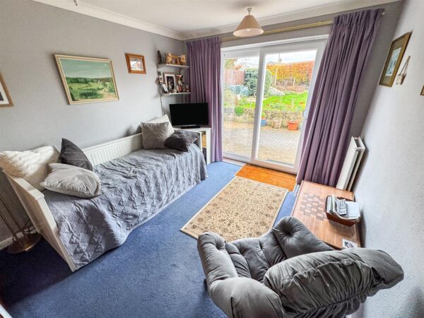 Home Farm Road, Stanion, Kettering