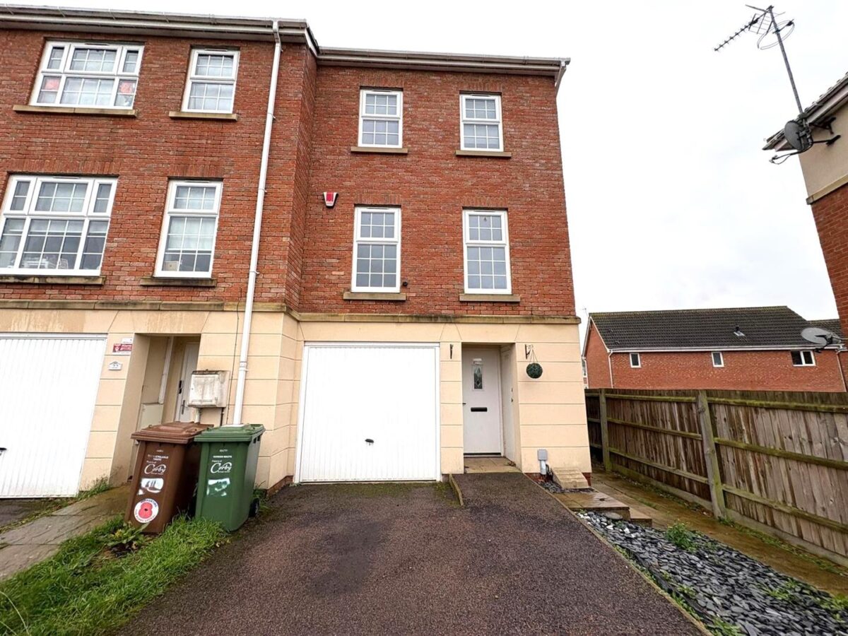 Starling Close, Corby