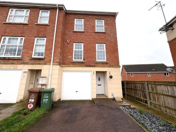 Starling Close, Corby