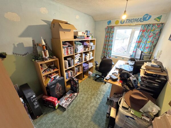 White Post Court, Corby