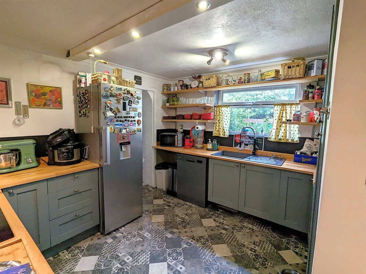 Blenheim Walk, Corby