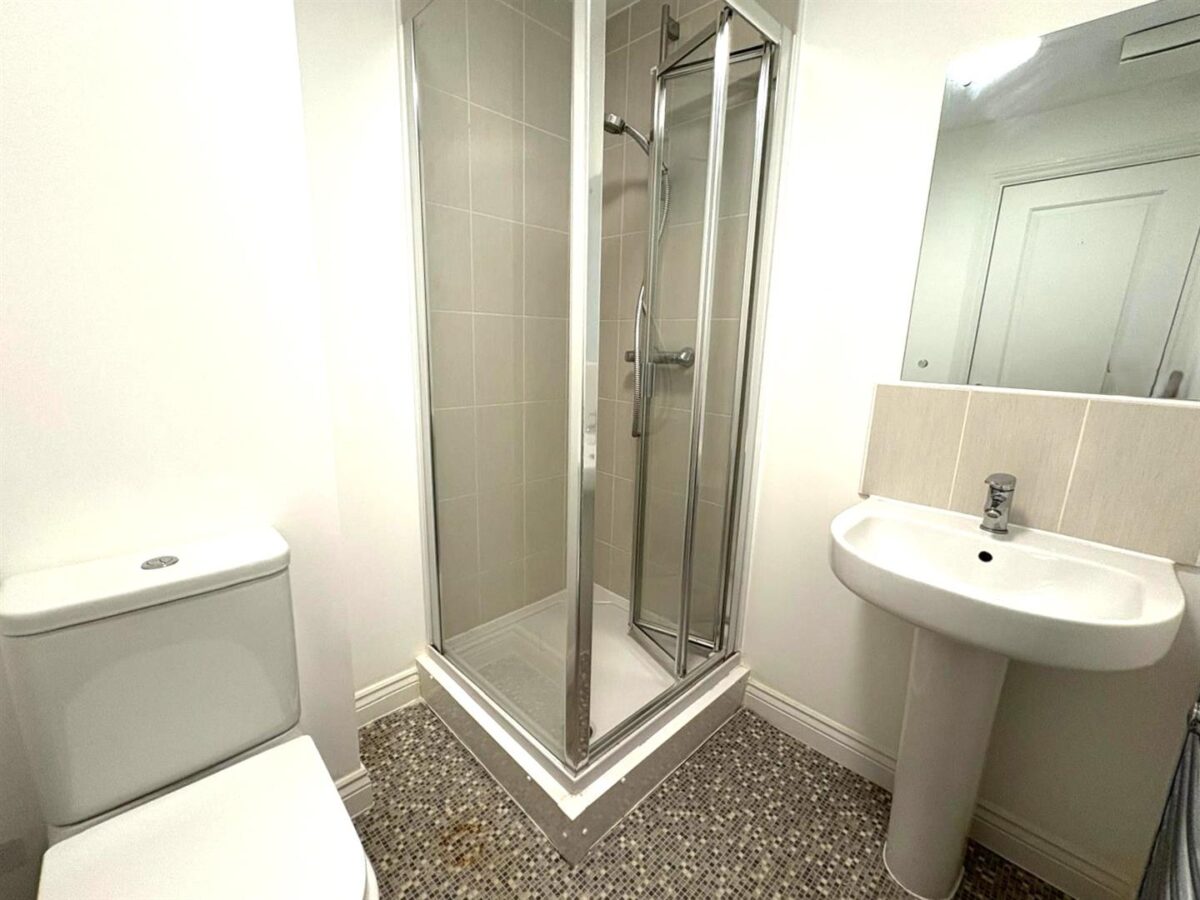 Starling Close, Corby