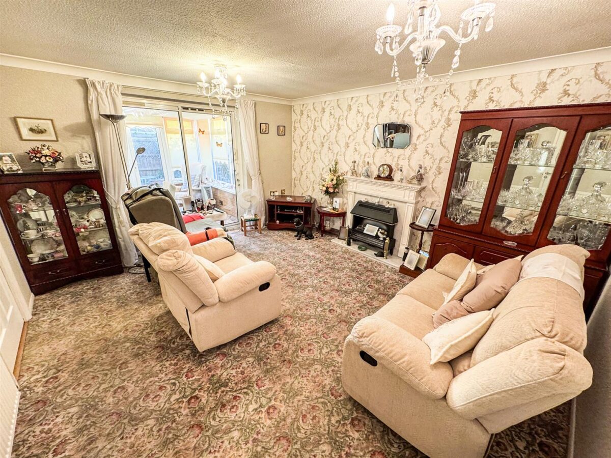 Minehead Close, Corby