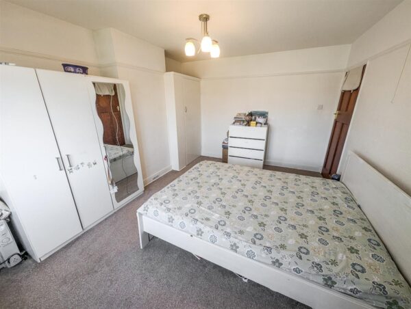 Cottingham Road, Corby