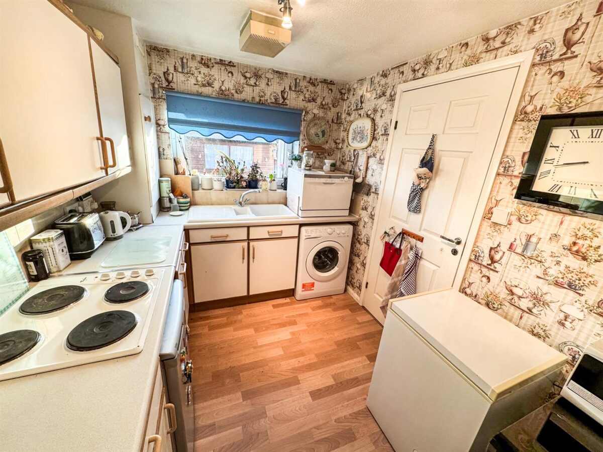 Minehead Close, Corby