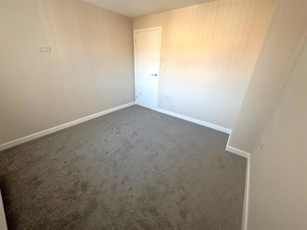 Pevensey Walk, Corby