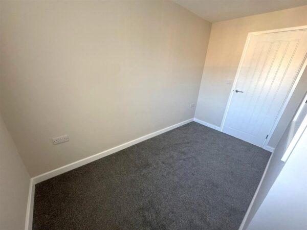 Pevensey Walk, Corby