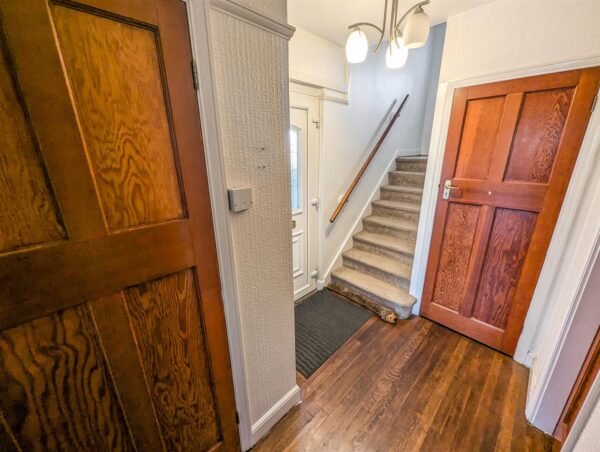 Cottingham Road, Corby