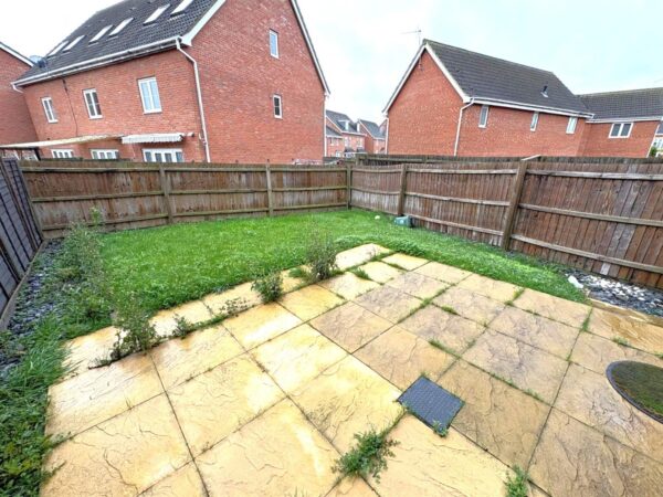 Starling Close, Corby