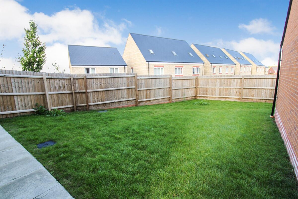 Silvester Road, Weldon, Corby