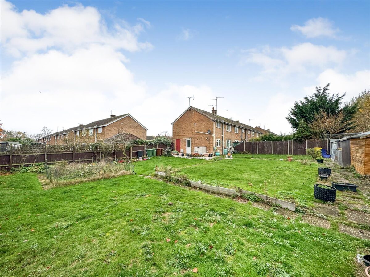 White Post Court, Corby