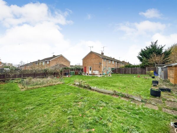 White Post Court, Corby