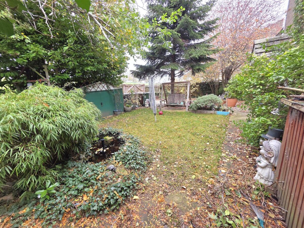 Blenheim Walk, Corby