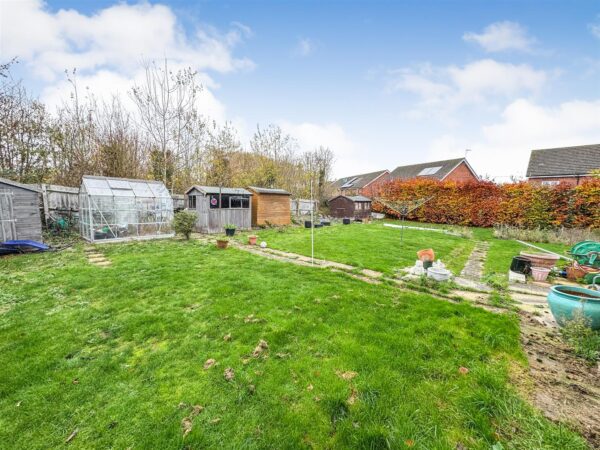 White Post Court, Corby