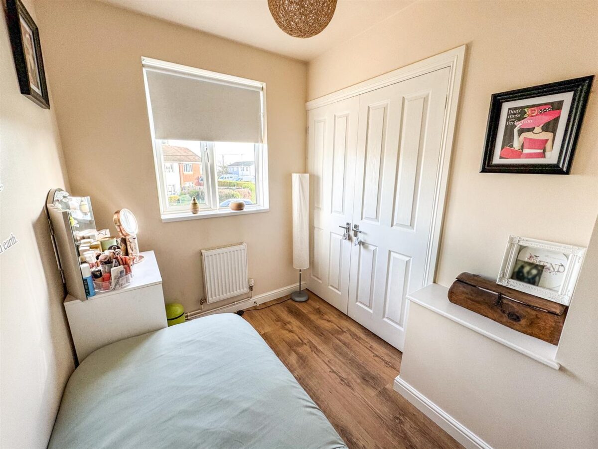 Studfall Avenue, Corby