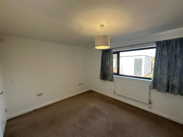 Coldermeadow Avenue, Corby